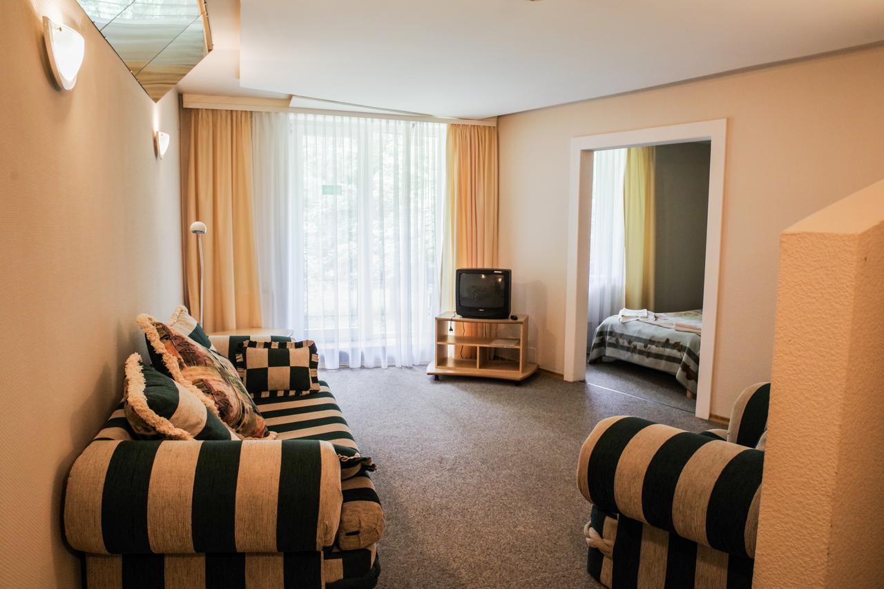Visagino Parkas Hotel Visaginas Ngoại thất bức ảnh